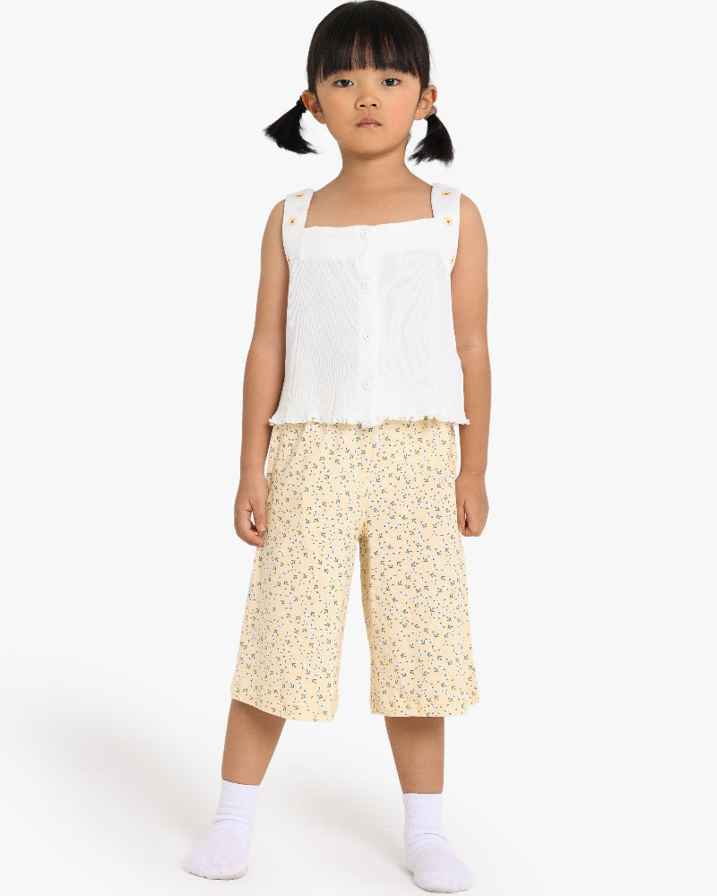 kidswear-girls-pyjamas