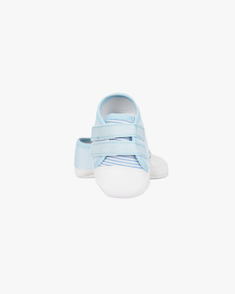 COLOR::baby blue