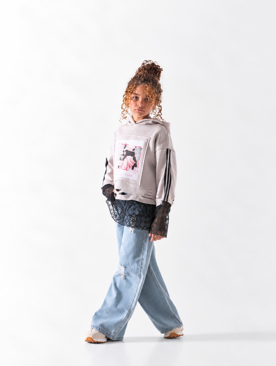 Girls' Lace-Hem Graphic Hoodie - Rose