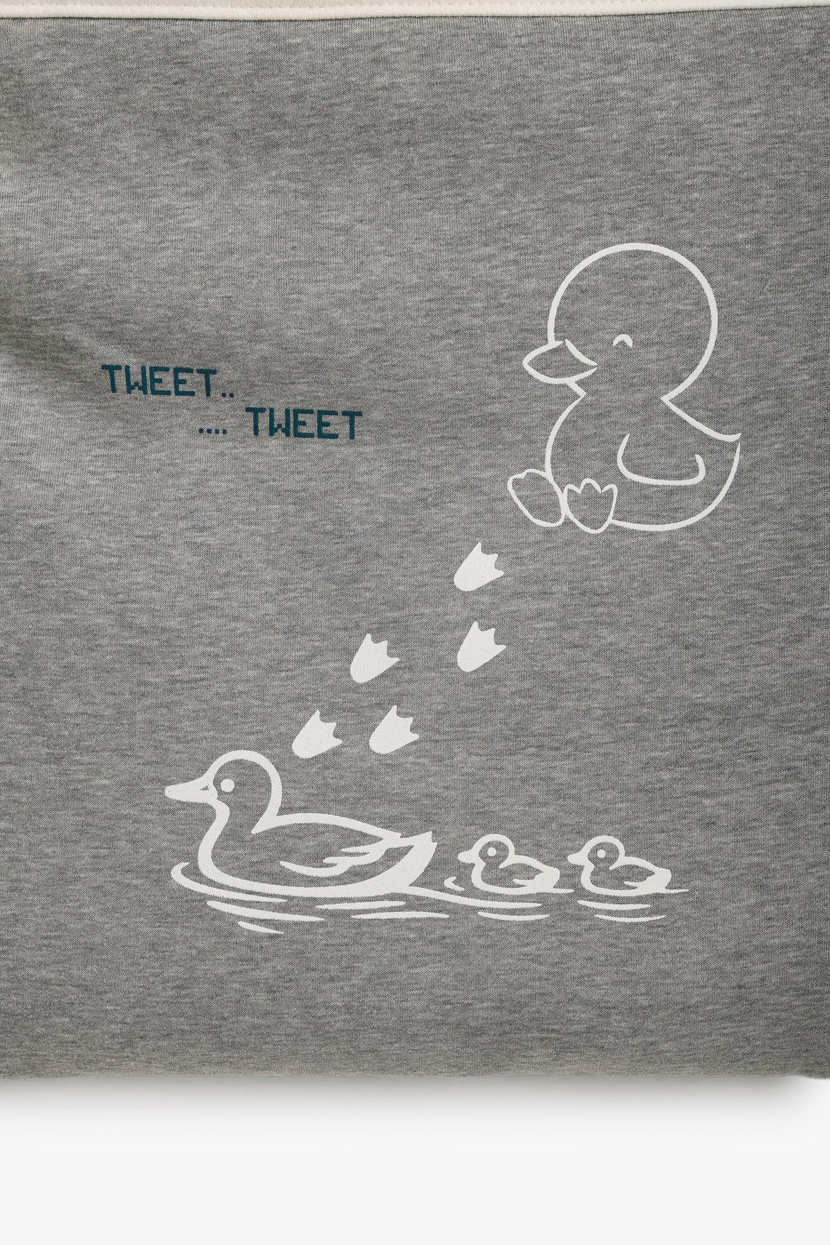 Junior Baby Car Seat Nest - Tweet Tweet Grey