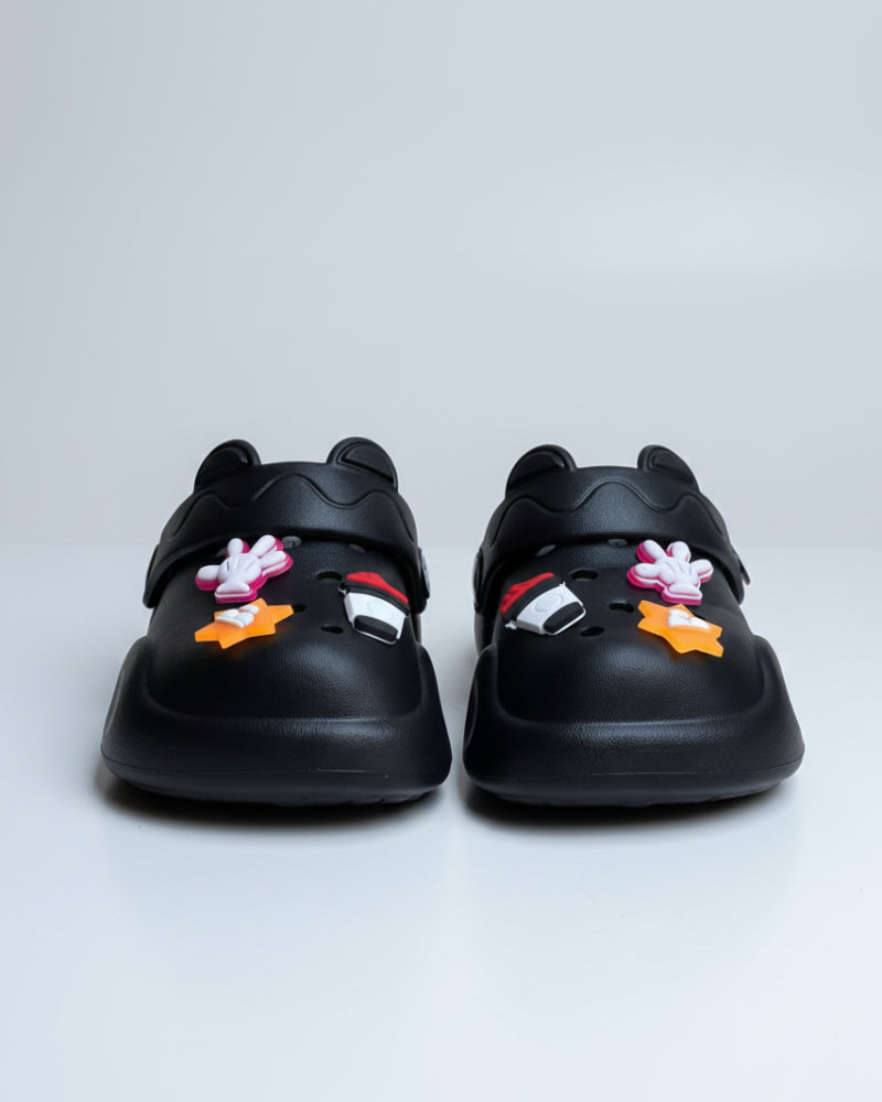 COLOR::Black