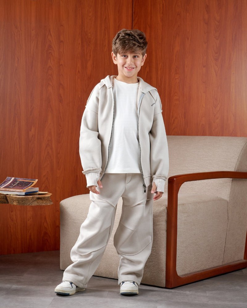 COLOR::Off-White