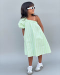 COLOR::Green