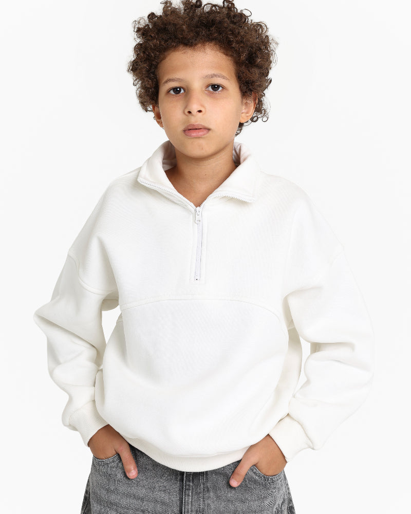 COLOR::Off-White
