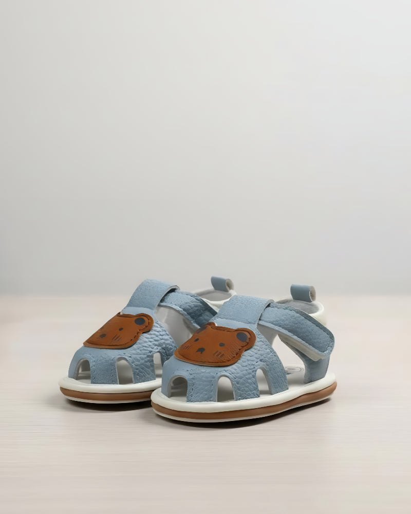 COLOR::baby blue
