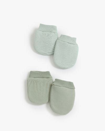 King Soft Mint Baby Mittens