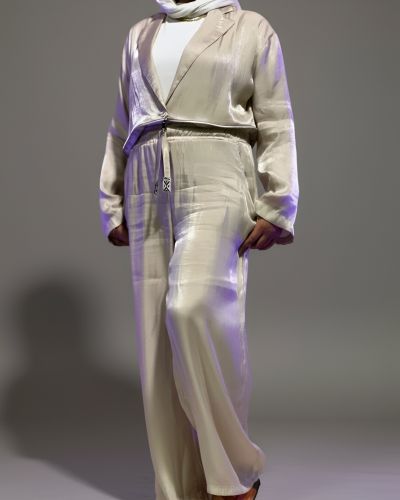 بنطال 'نيليا' بلون الرمل الذهبي