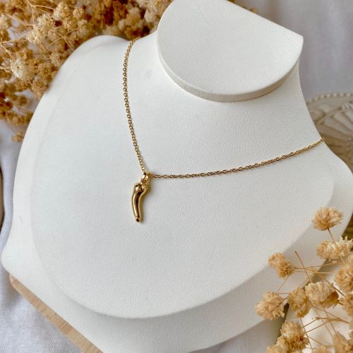 Glossy Copper Necklace for Daily Glam