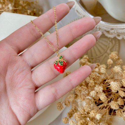 Smooth Gold-Plated Copper Pendant Necklace