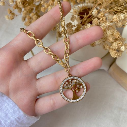Pure Elegance Necklace