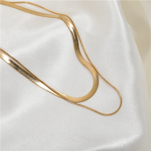 /1/7/175476223210839_gold_plated_necklace_1_.png