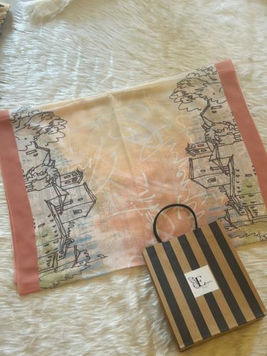 Alicia scarf