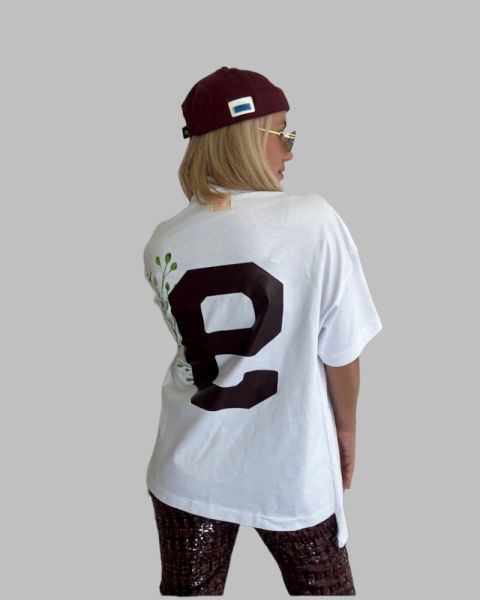 Oversized Graphic Tee with Front Y Logo