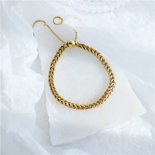/1/7/175475639330587_gold_plated_bracelet_1_.png