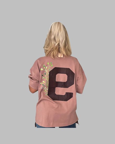 Oversized Graphic Tee with Front Y Logo-Brown-S/M