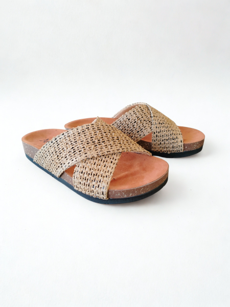 Crossette-Black-40