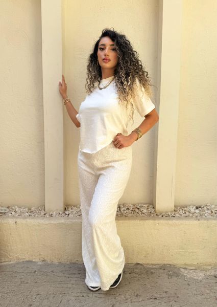 Capri’s White Set-S