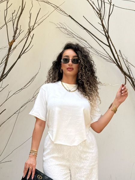 Capri’s White Tee (Non transparent)-S