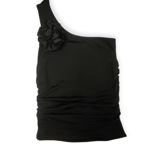 One shoulder flower 