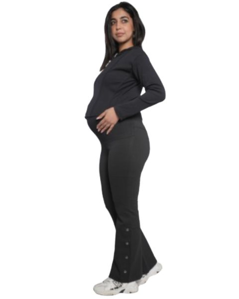 Maternity flared pants 