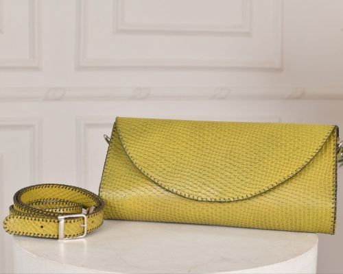 leather clutch -Lemon