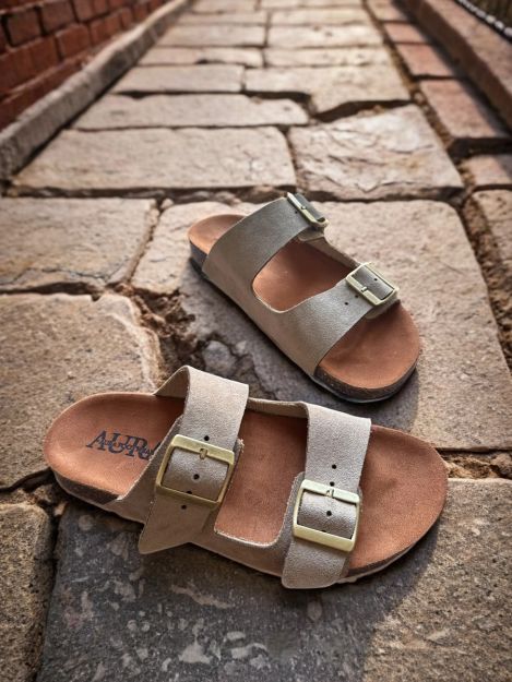 Aria slippers