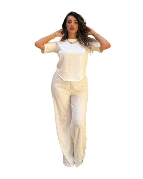 Capri’s Jacquard Pants