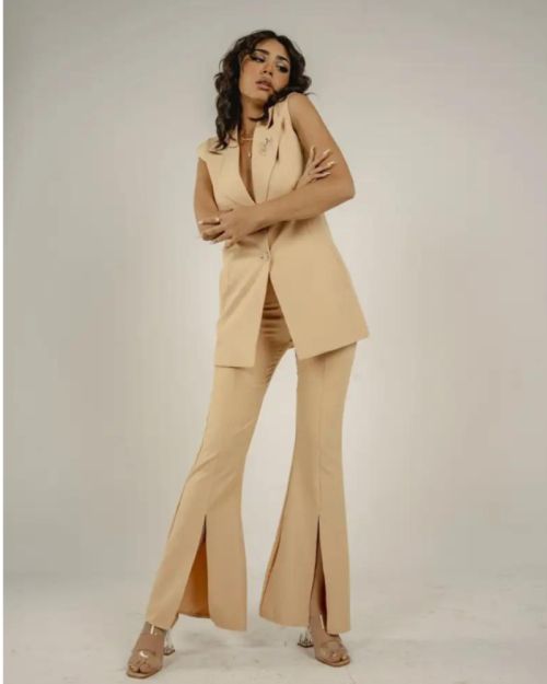 Tailored Sleeveless Vest