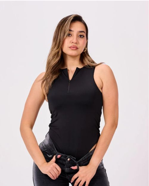 HALF ZIPPER TOP