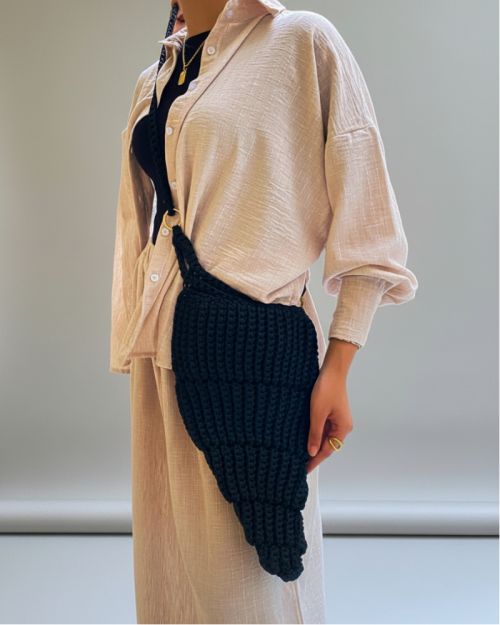  Handmade Long Shell Bag-Black