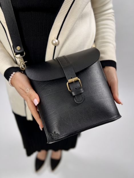 Iconic Cross- bag-Black-M