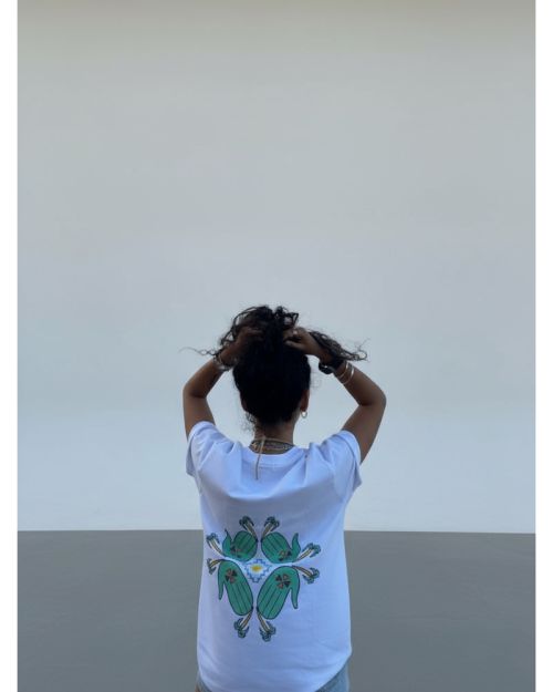 Vibe Circle Tee