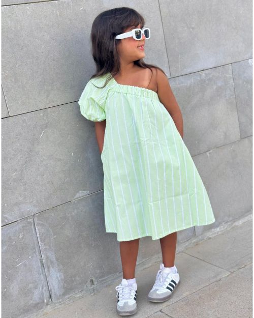  Oxford dress