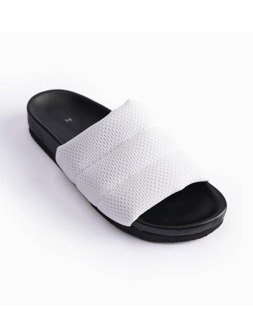 Hinchada Slipper.