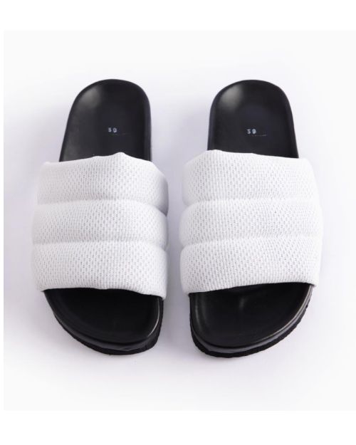 Hinchada Slipper.-38