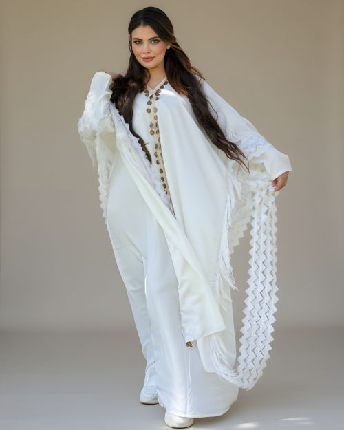 Paris Noir Poncho-White