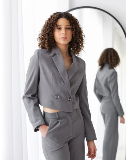 Gray Breeze Cropped Blazer