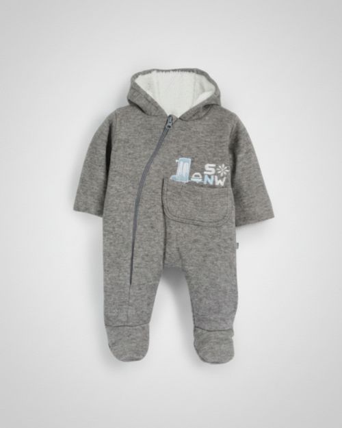 رمبر مزود بقبعة ليوم الثلج