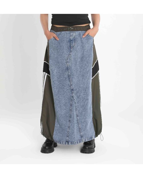 Women’s Streetwear Side Swipe Skirt