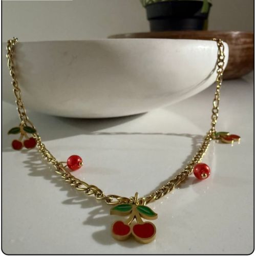 Cheery necklace 