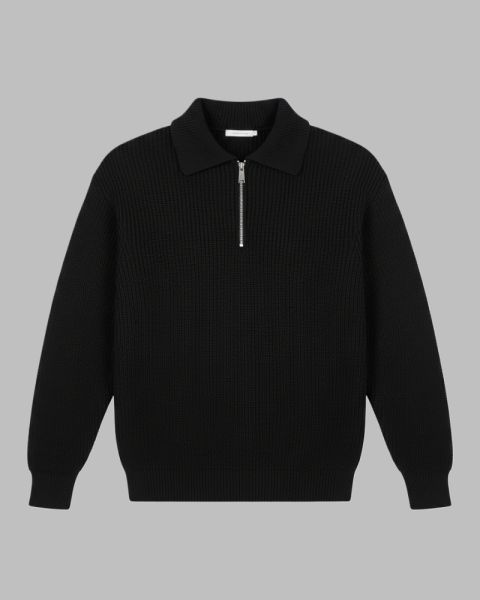 Minimal Quarter Zip Pullover